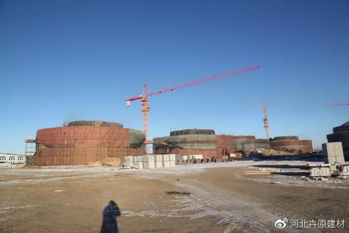 上图为主场馆(卉原钢丝网架珍珠岩复合保温墙体系统)